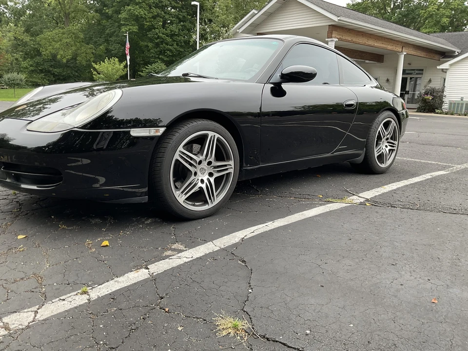 2000 Porsche 996 Carrera - Image 30 of 31