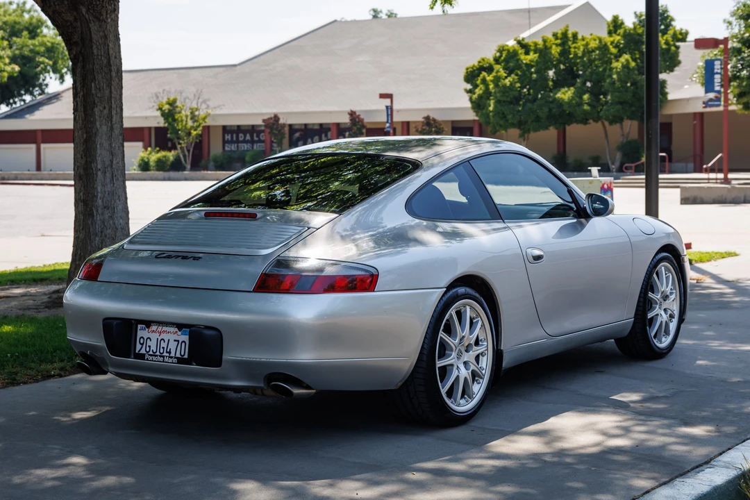 2000 Porsche 996 Carrera - Image 12 of 31
