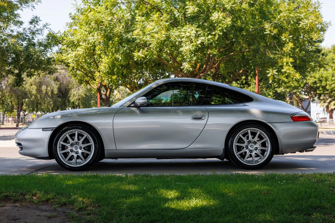 2000 Porsche 996 Carrera - Image 18 of 31
