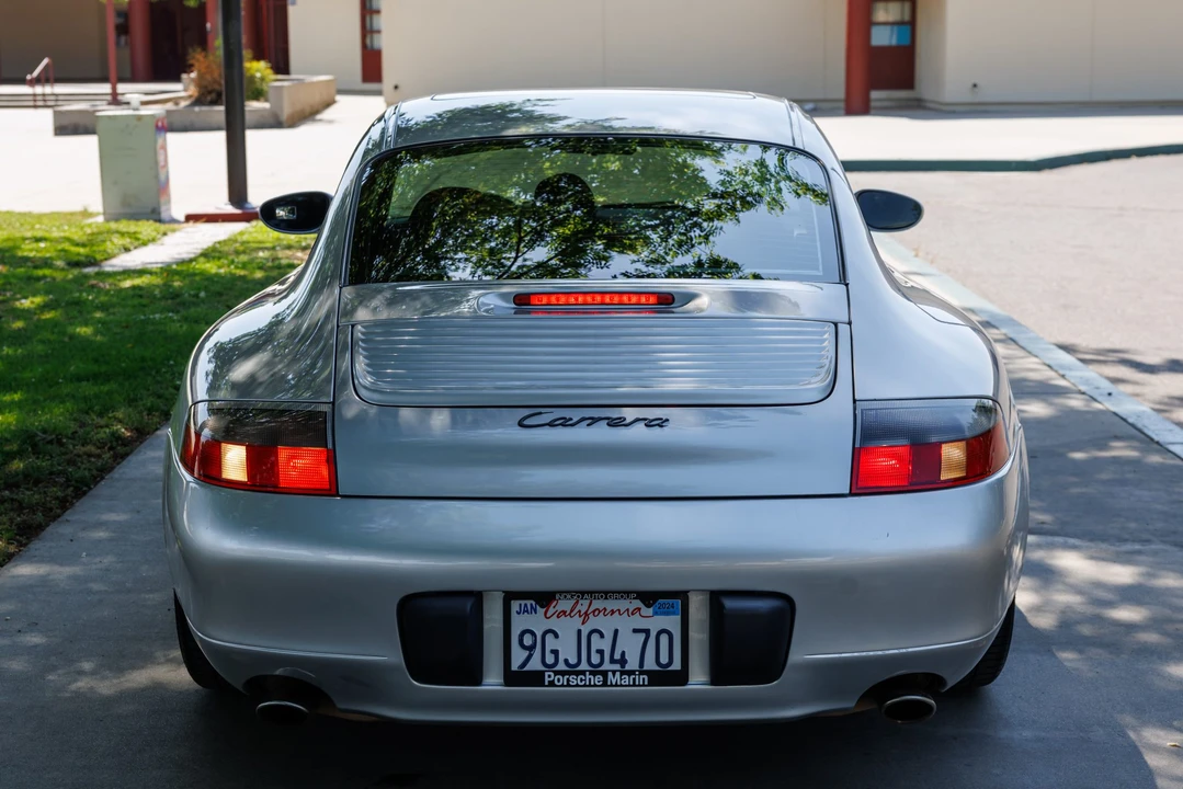 2000 Porsche 996 Carrera - Image 15 of 31