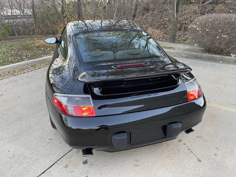 2000 Porsche 996 Carrera - Image 9 of 31