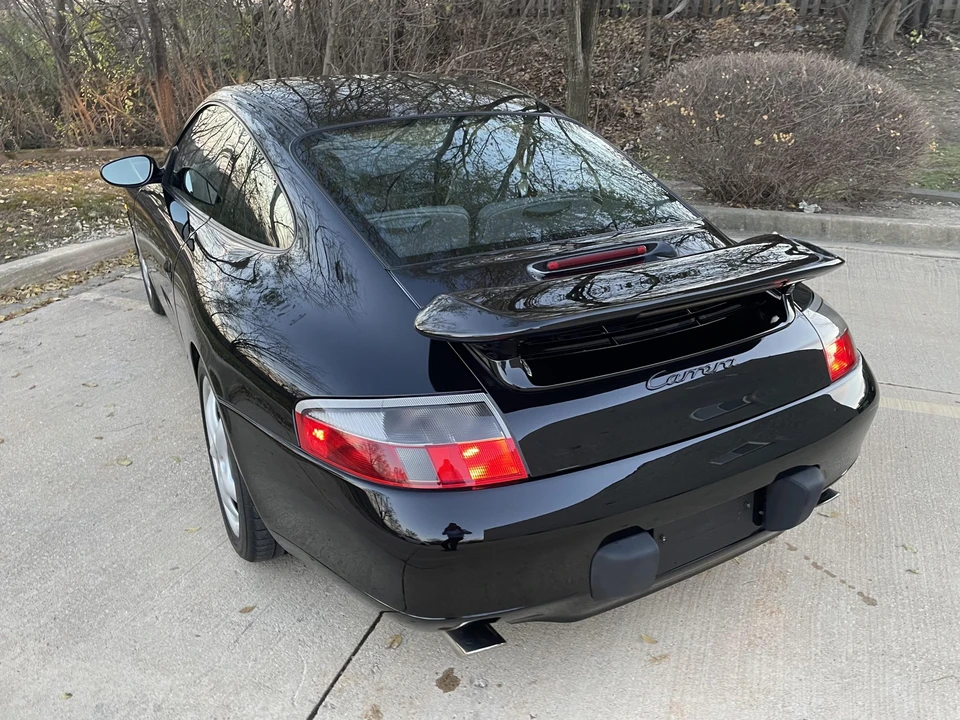2000 Porsche 996 Carrera - Image 8 of 31
