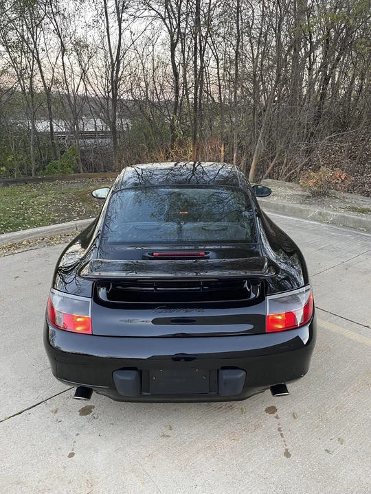 2000 Porsche 996 Carrera - Image 10 of 31