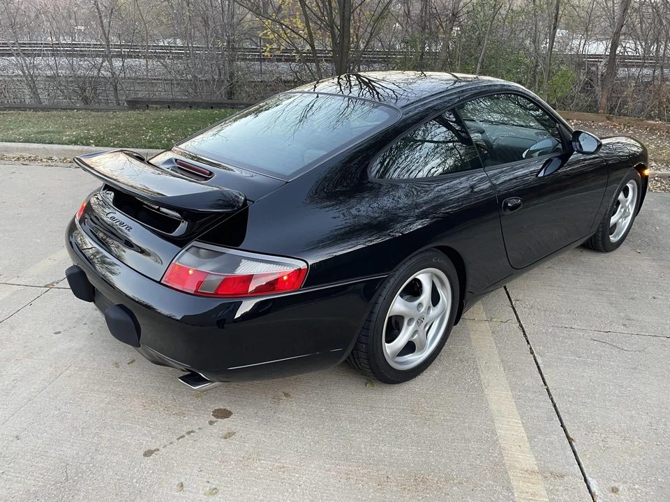 2000 Porsche 996 Carrera - Image 16 of 31