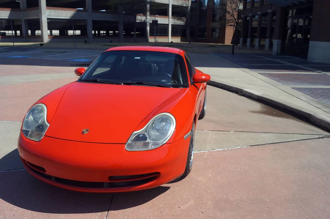 2000 Porsche 996 Carrera - Image 27 of 31