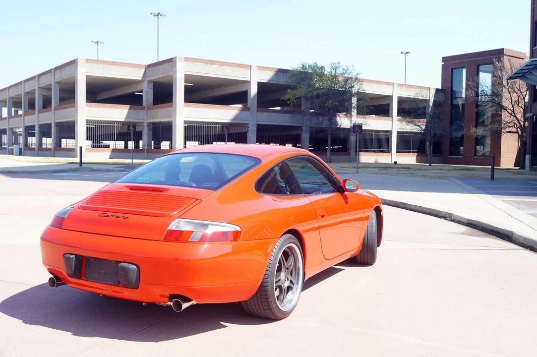 2000 Porsche 996 Carrera - Image 17 of 31