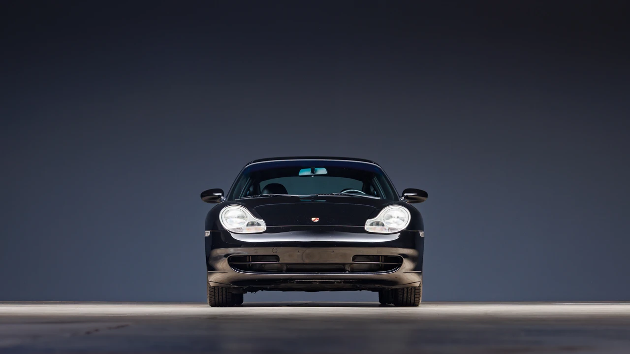 2000 Porsche 996 Carrera - Image 9 of 31