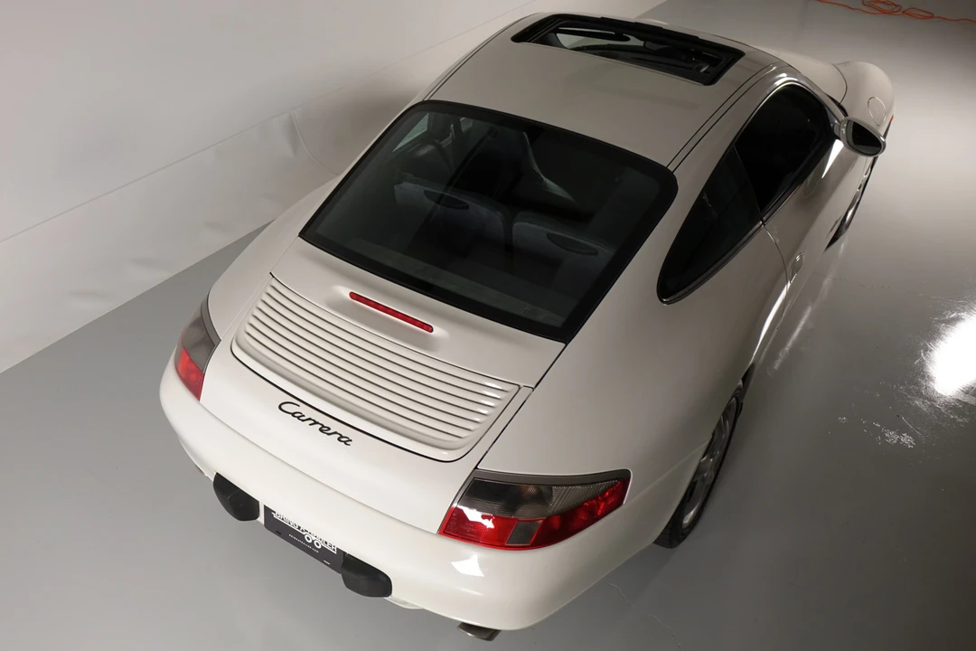 2000 Porsche 996 Carrera - Image 9 of 31