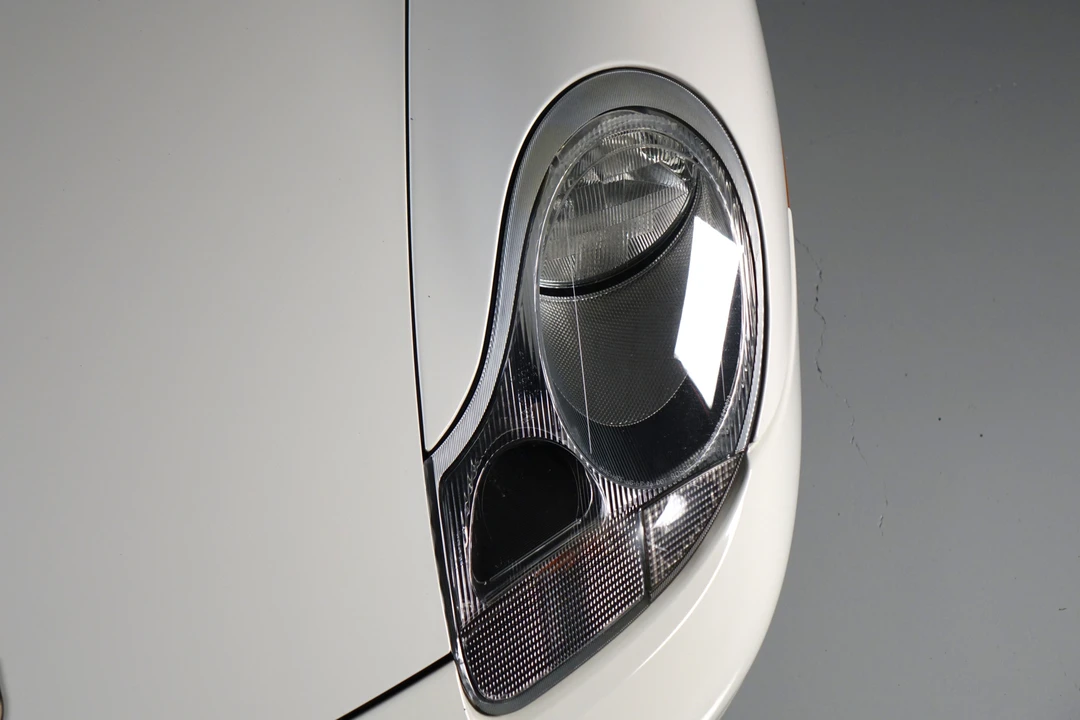 2000 Porsche 996 Carrera - Image 30 of 31