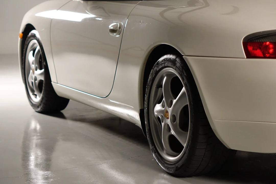2000 Porsche 996 Carrera - Image 12 of 31