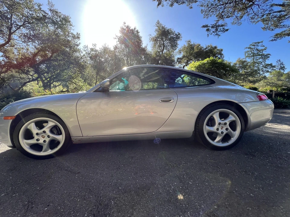 2000 Porsche 996 Carrera - Image 13 of 31