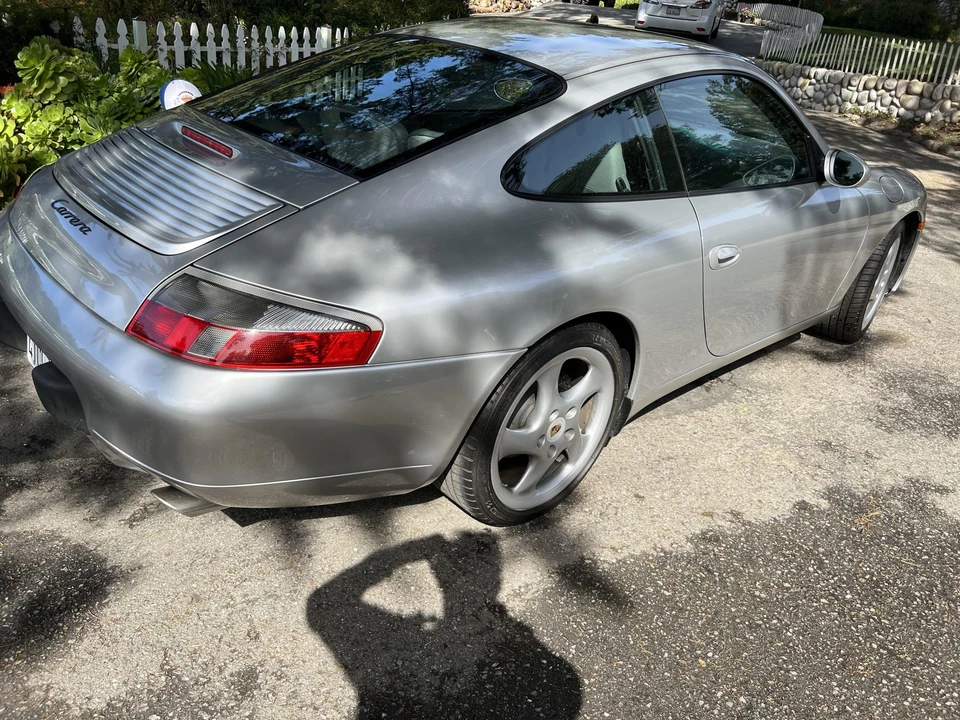 2000 Porsche 996 Carrera - Image 18 of 31