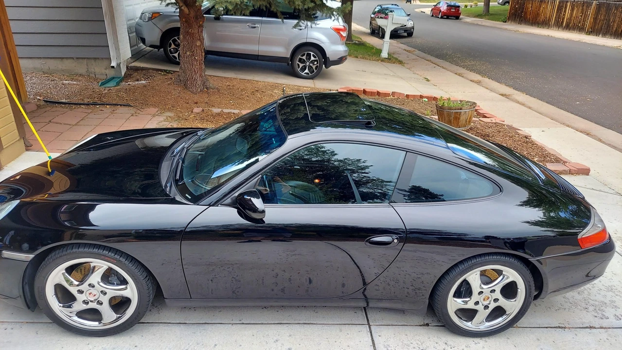 2000 Porsche 996 Carrera - Image 8 of 31