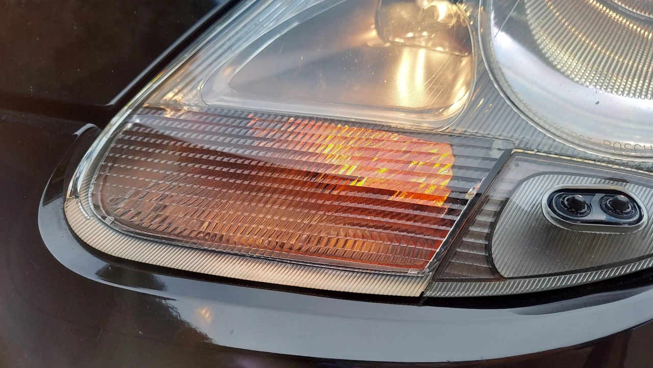 2000 Porsche 996 Carrera - Image 26 of 31