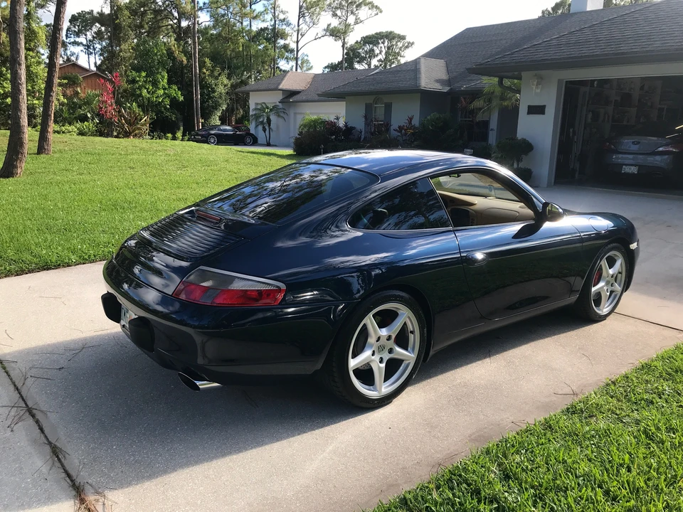 2000 Porsche 996 Carrera - Image 10 of 31