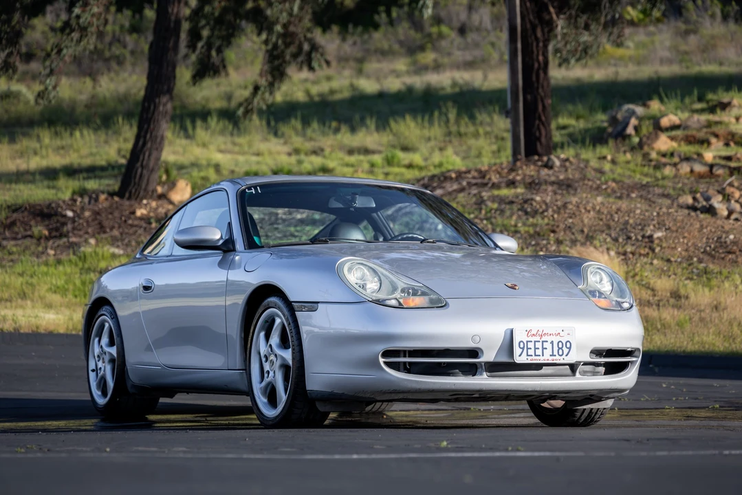 2000 Porsche 996 Carrera - Image 11 of 31