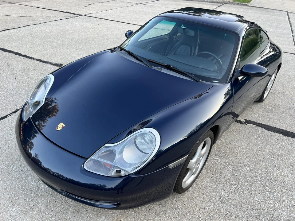 2000 Porsche 996 Carrera - Image 2 of 31