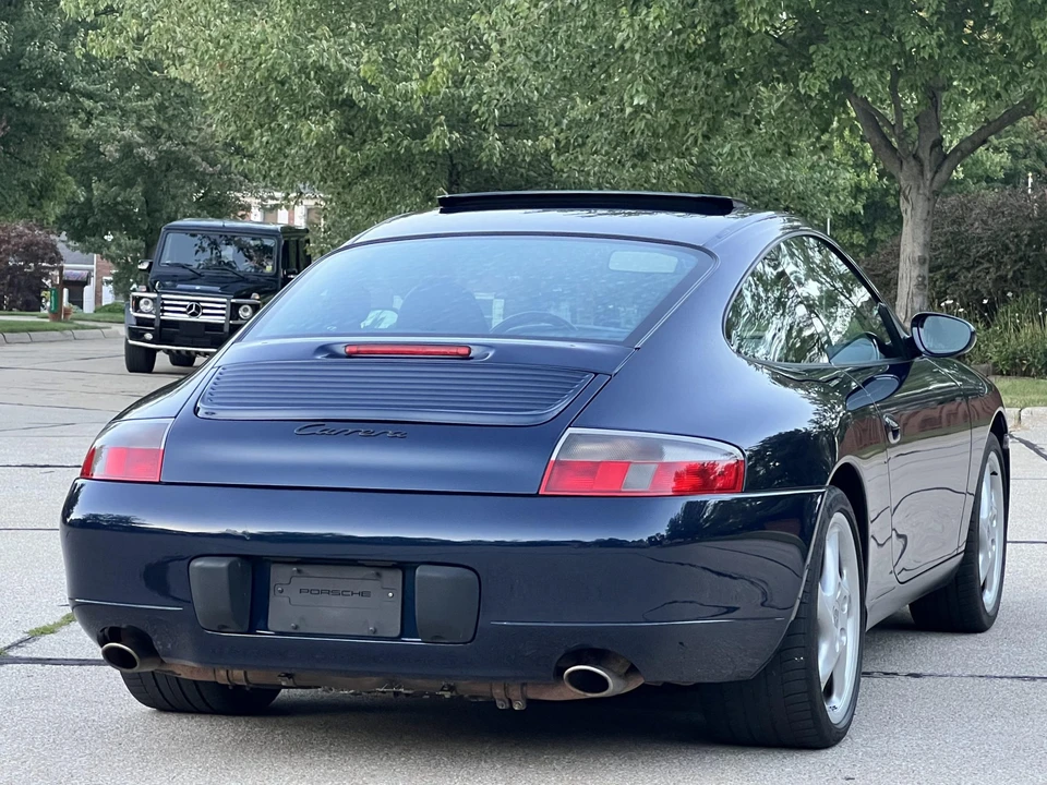 2000 Porsche 996 Carrera - Image 27 of 31