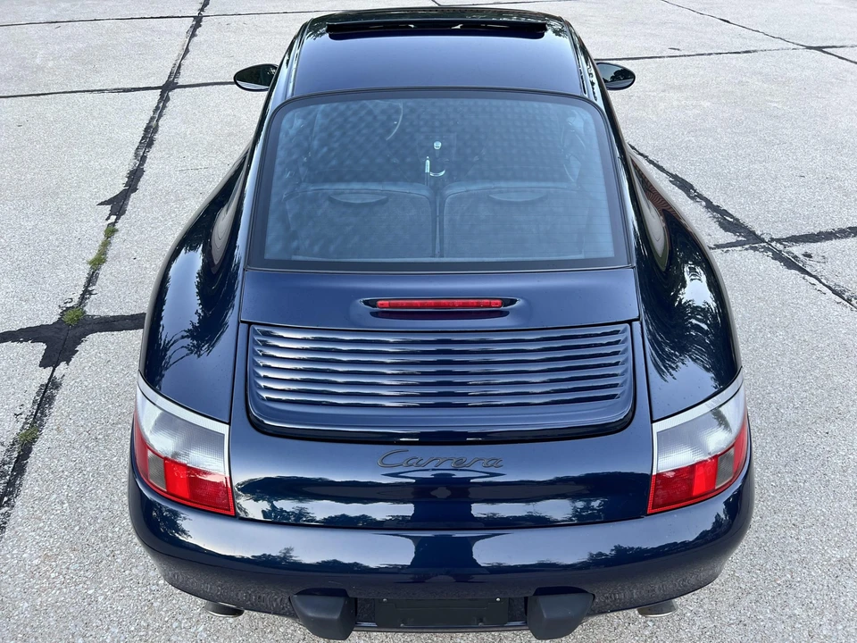 2000 Porsche 996 Carrera - Image 25 of 31