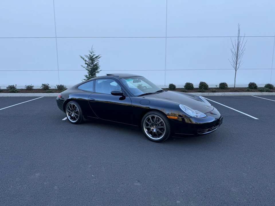 2000 Porsche 996 Carrera - Image 2 of 31