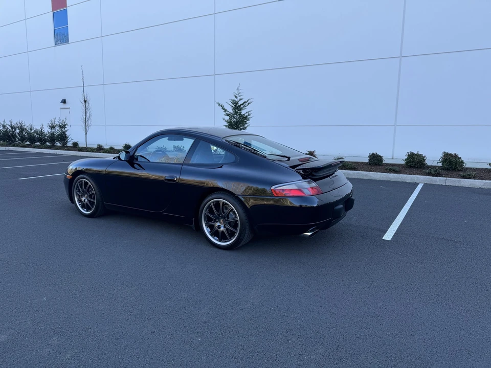 2000 Porsche 996 Carrera - Image 18 of 31
