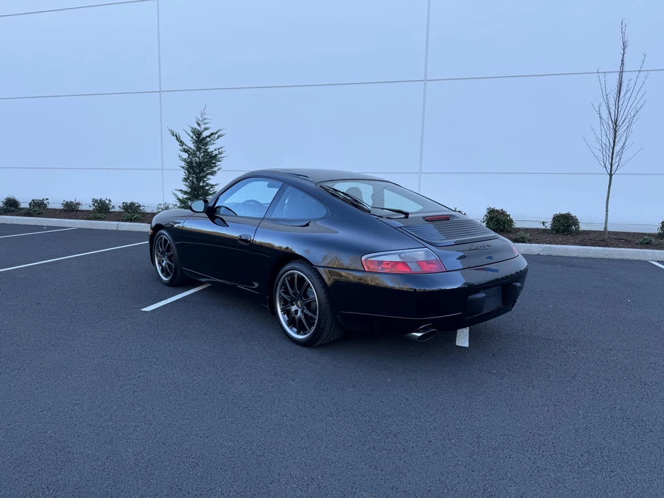 2000 Porsche 996 Carrera - Image 19 of 31