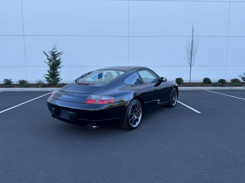 2000 Porsche 996 Carrera - Image 28 of 31