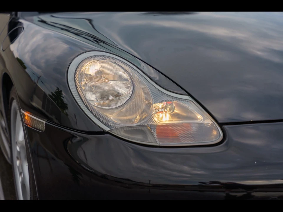 2000 Porsche 996 Carrera - Image 29 of 31