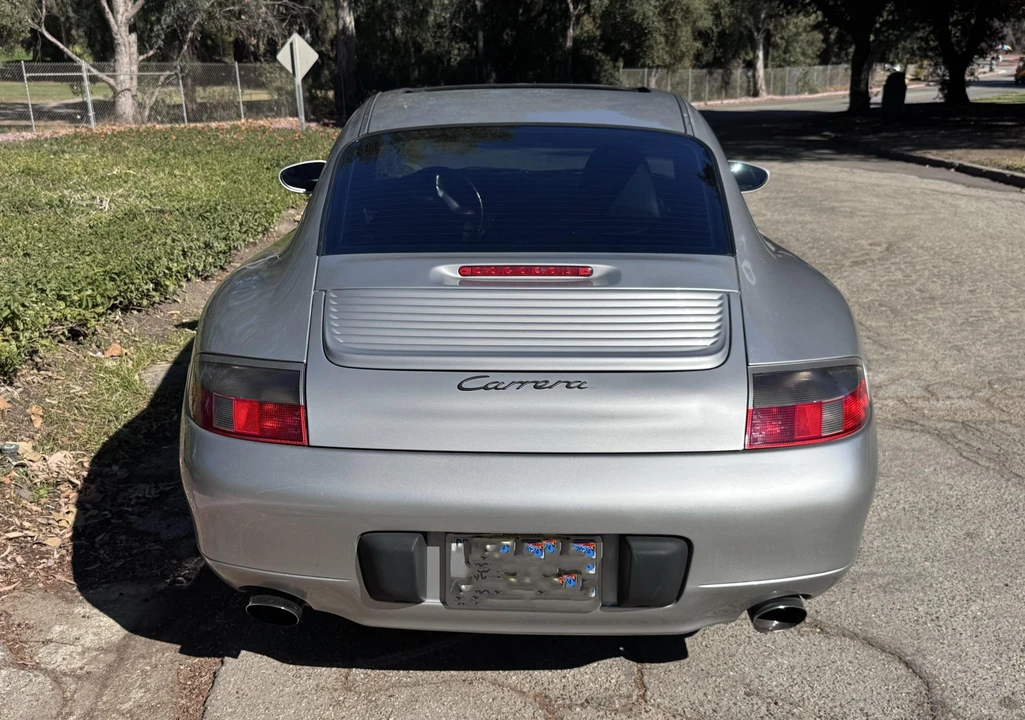 2000 Porsche 996 Carrera - Image 10 of 31
