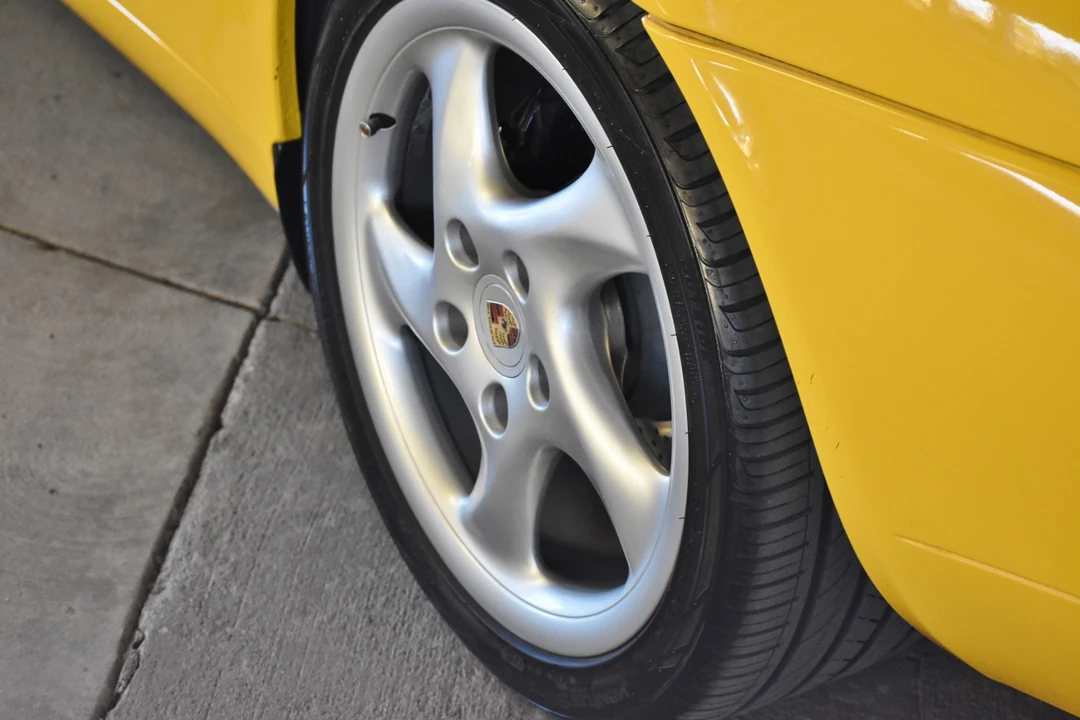 2000 Porsche 996 Carrera - Image 30 of 31