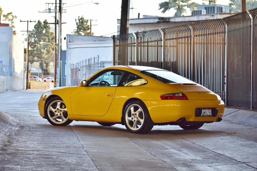 2000 Porsche 996 Carrera - Image 18 of 31