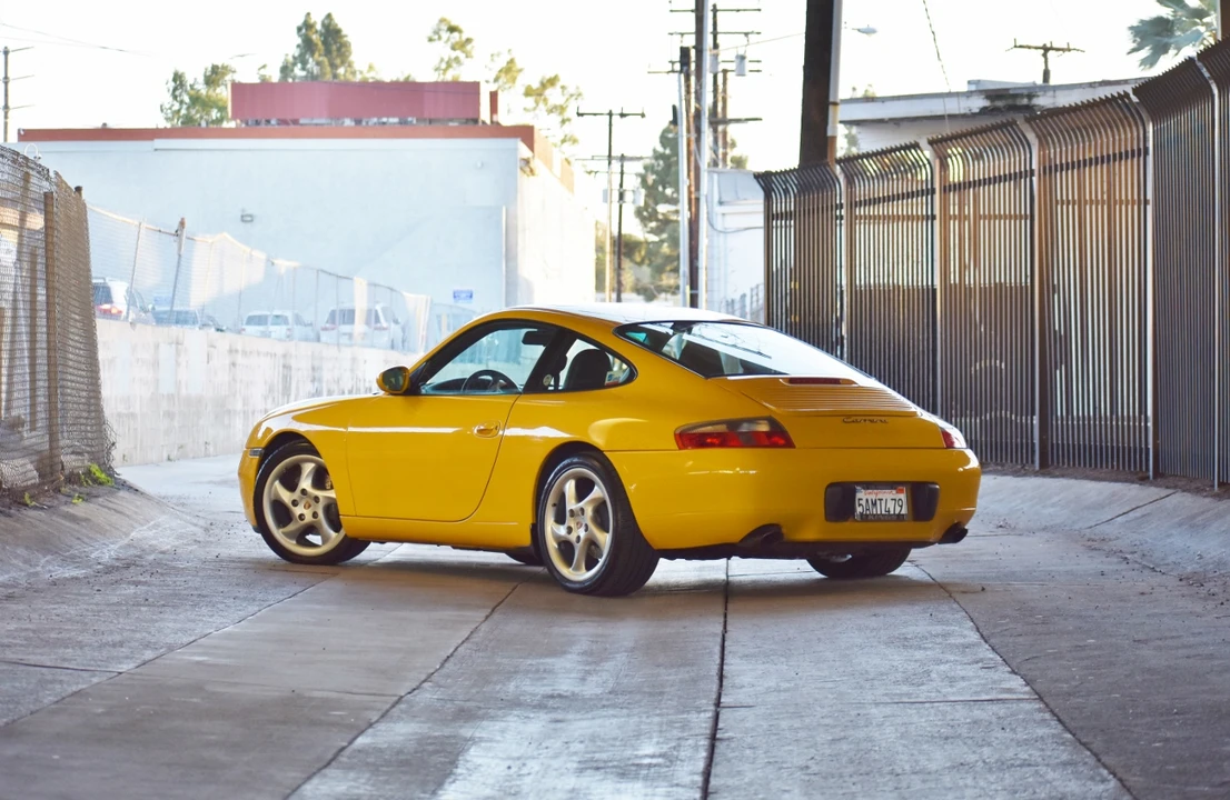 2000 Porsche 996 Carrera - Image 21 of 31