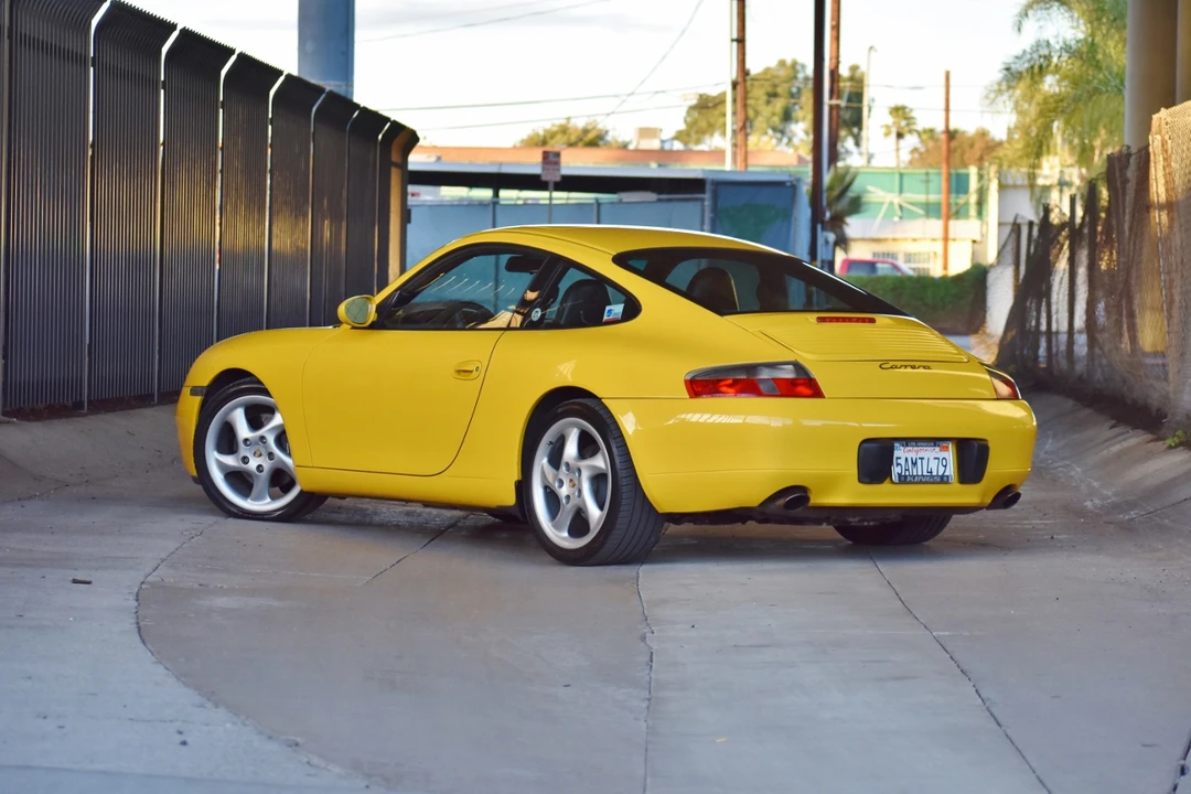 2000 Porsche 996 Carrera - Image 16 of 31