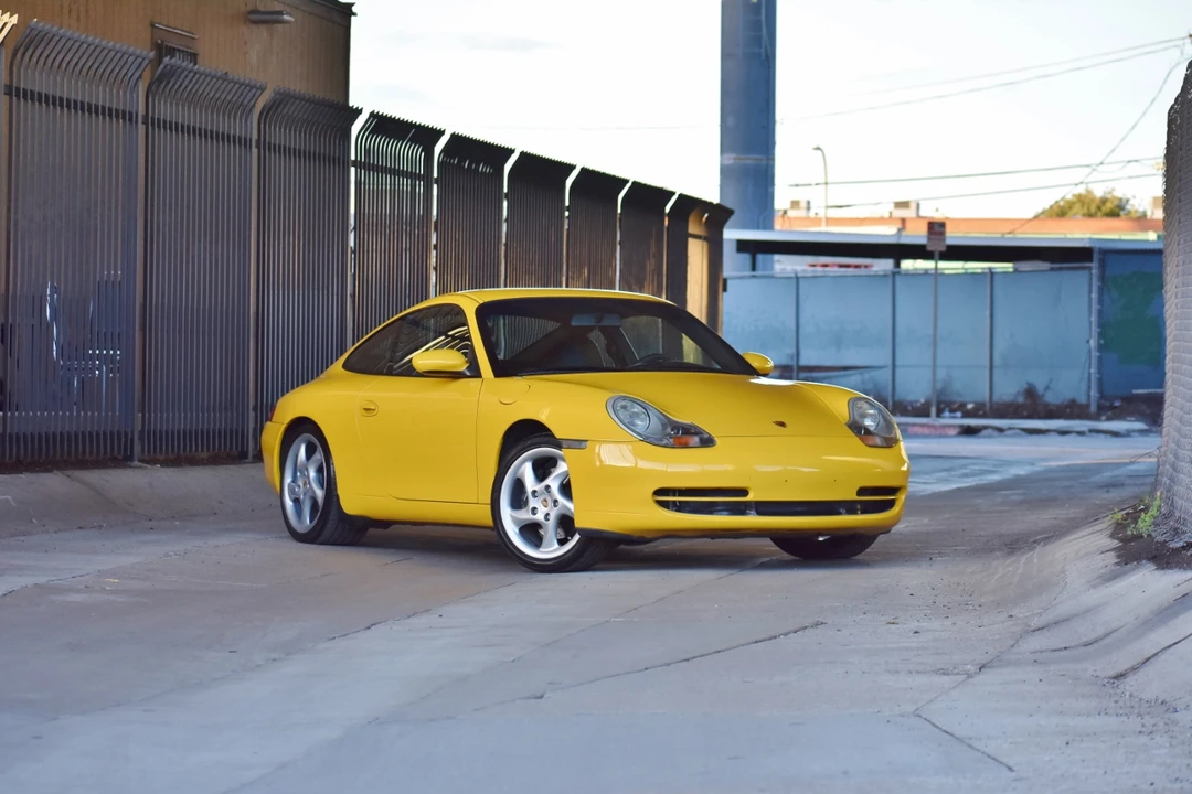 2000 Porsche 996 Carrera - Image 8 of 31