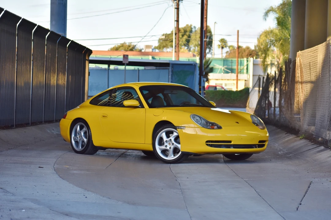 2000 Porsche 996 Carrera - Image 9 of 31
