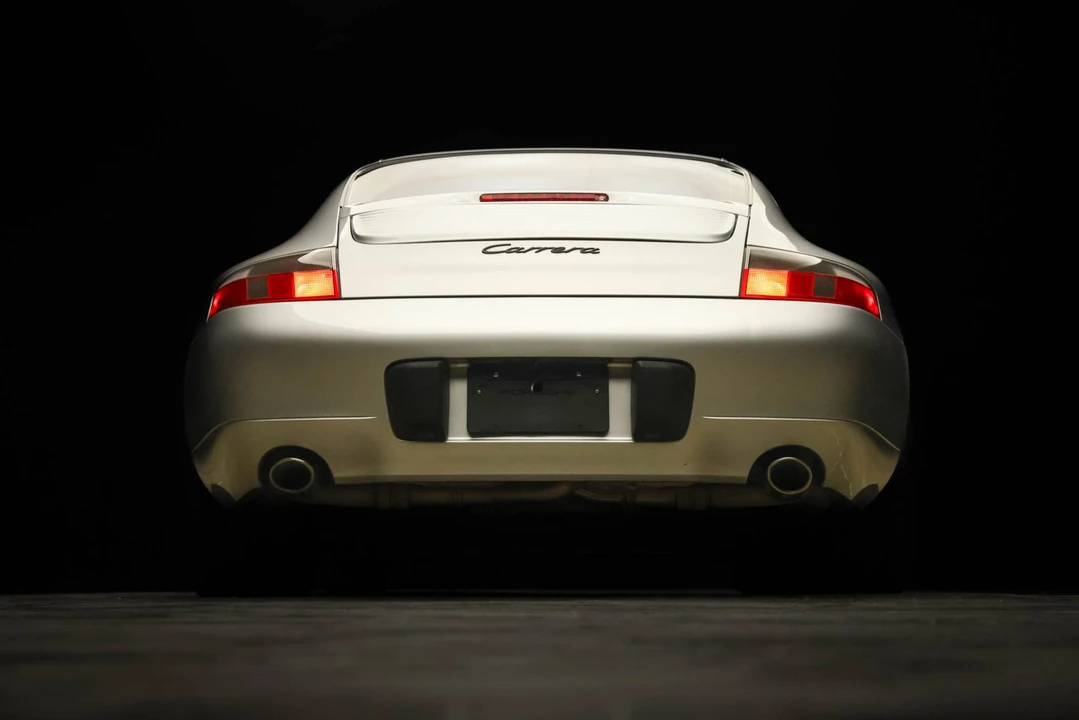 2000 Porsche 996 Carrera - Image 13 of 31