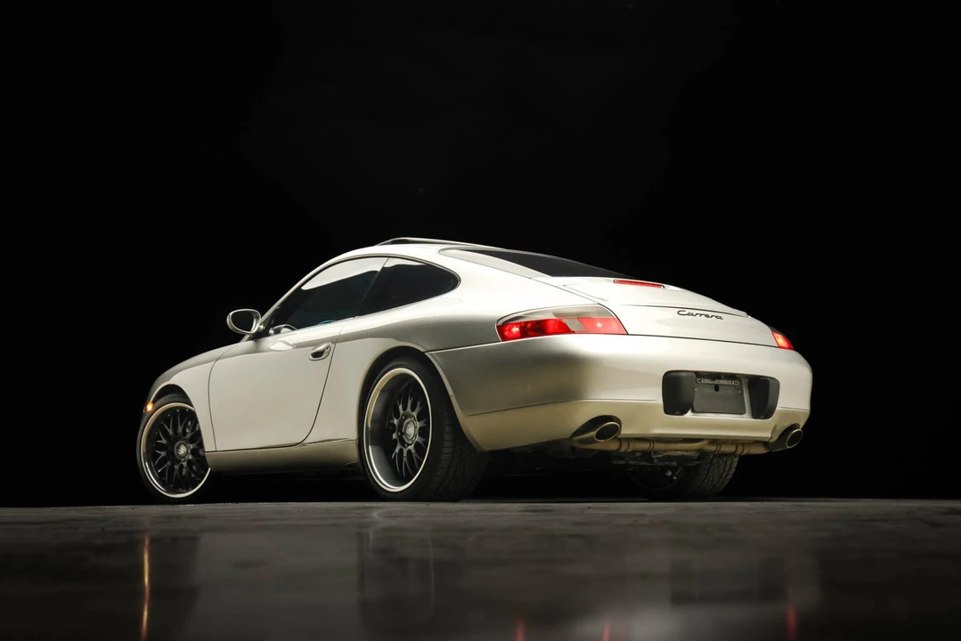 2000 Porsche 996 Carrera - Image 11 of 31