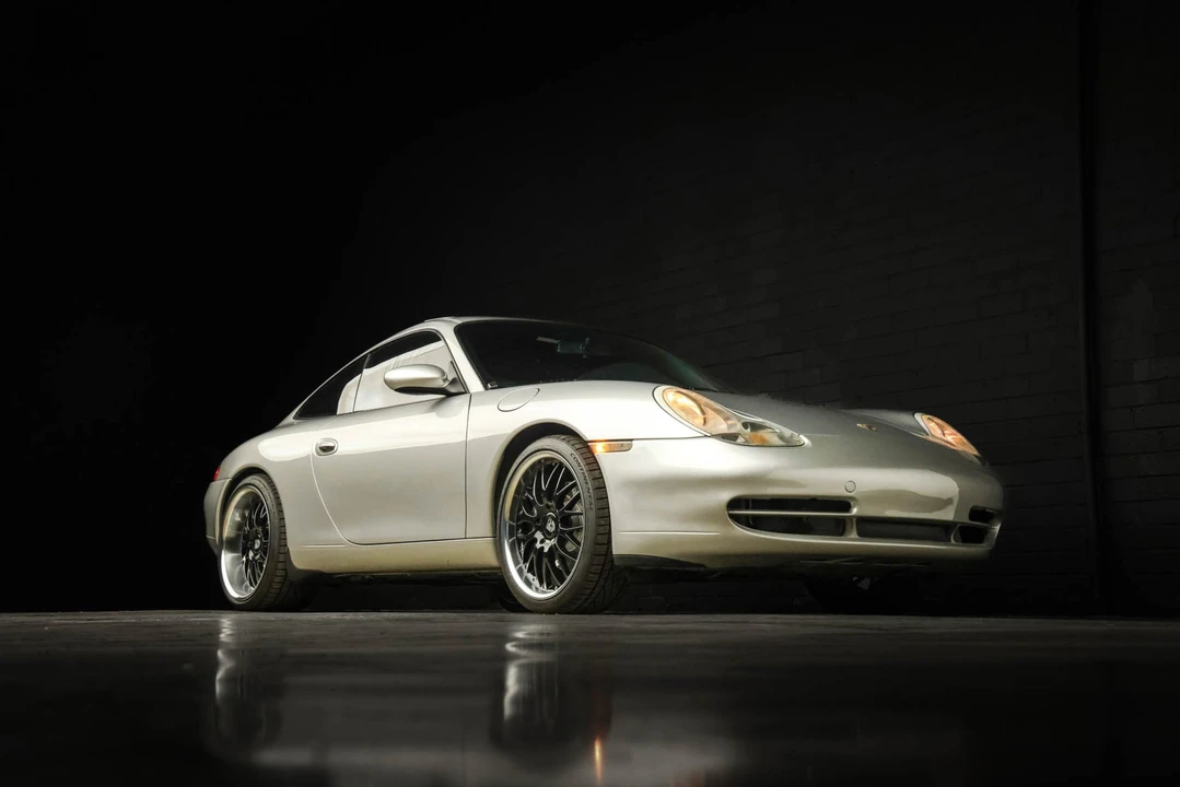 2000 Porsche 996 Carrera - Image 26 of 31