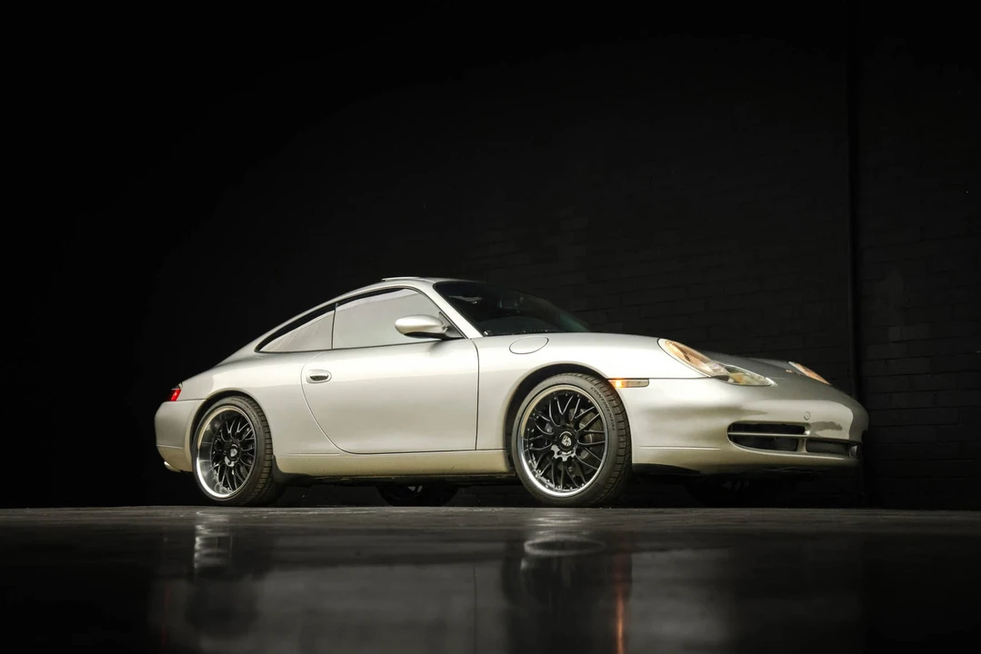 2000 Porsche 996 Carrera - Image 23 of 31