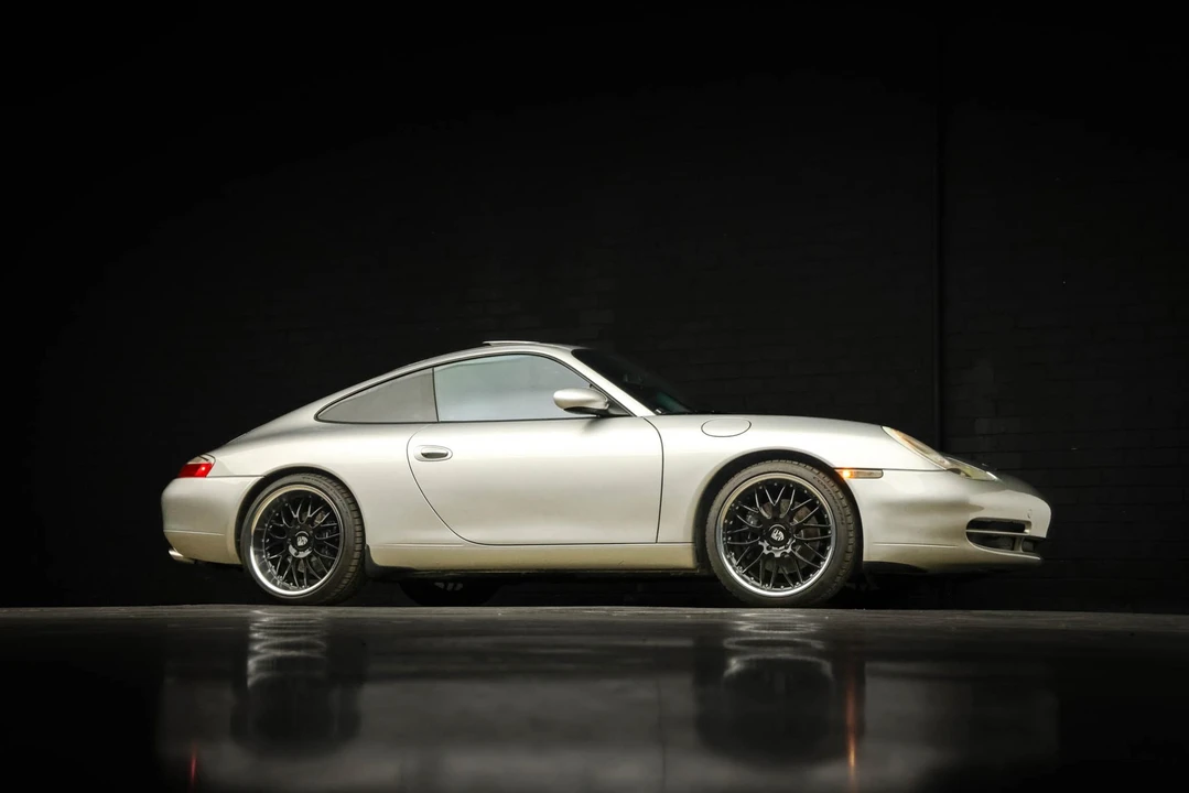 2000 Porsche 996 Carrera - Image 22 of 31