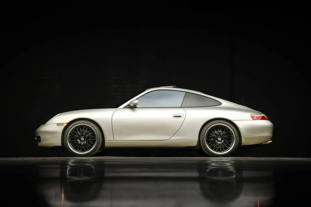 2000 Porsche 996 Carrera - Image 7 of 31