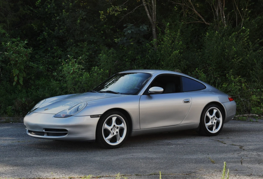 2000 Porsche 996 Carrera - Image 2 of 31