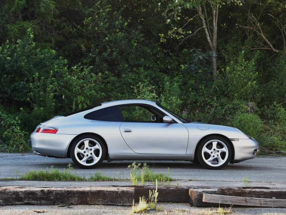 2000 Porsche 996 Carrera - Image 17 of 31