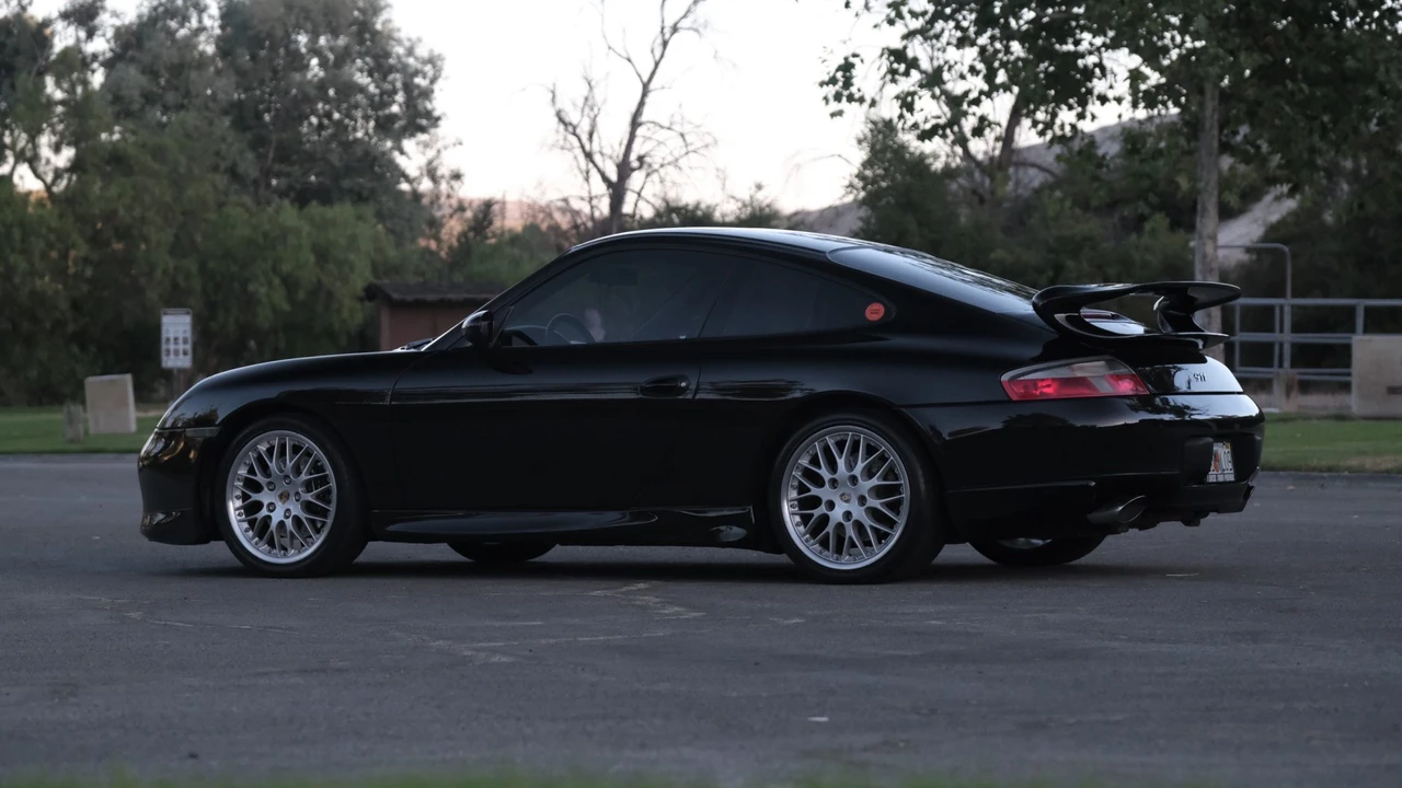 2000 Porsche 996 Carrera - Image 12 of 31