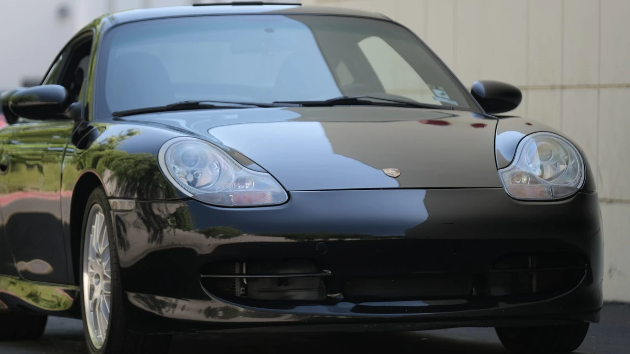 2000 Porsche 996 Carrera - Image 31 of 31