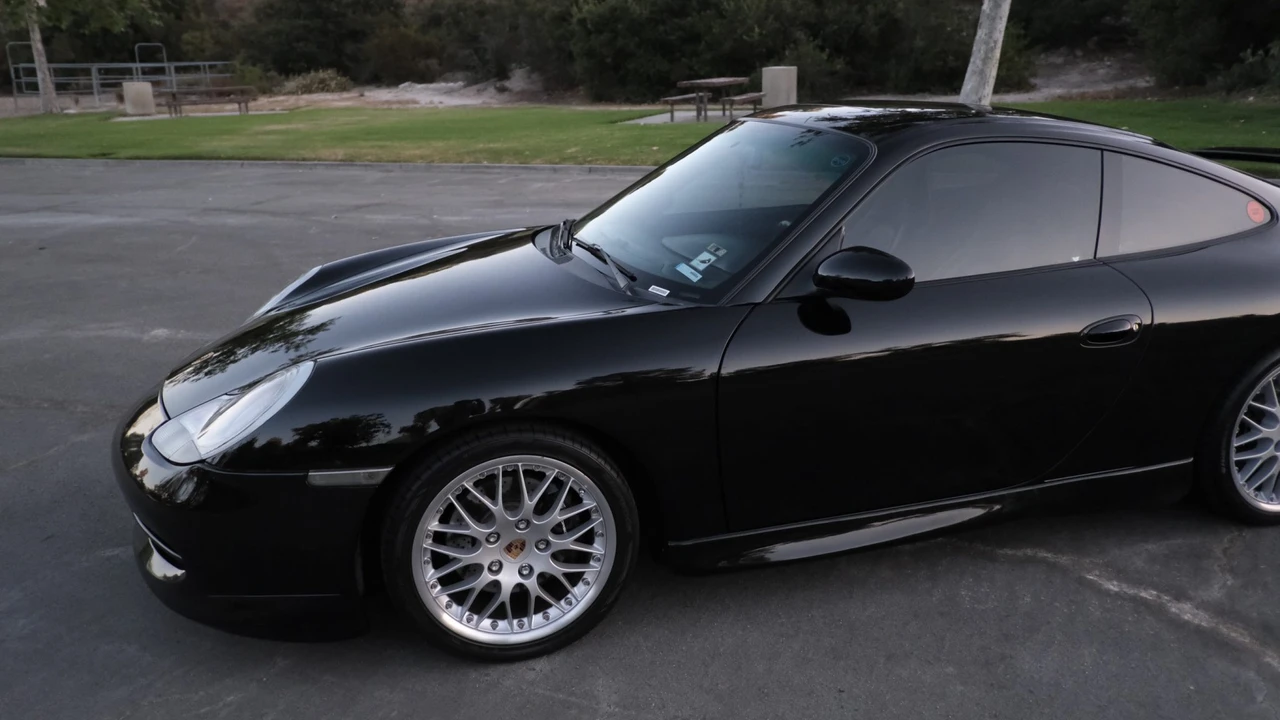 2000 Porsche 996 Carrera - Image 9 of 31