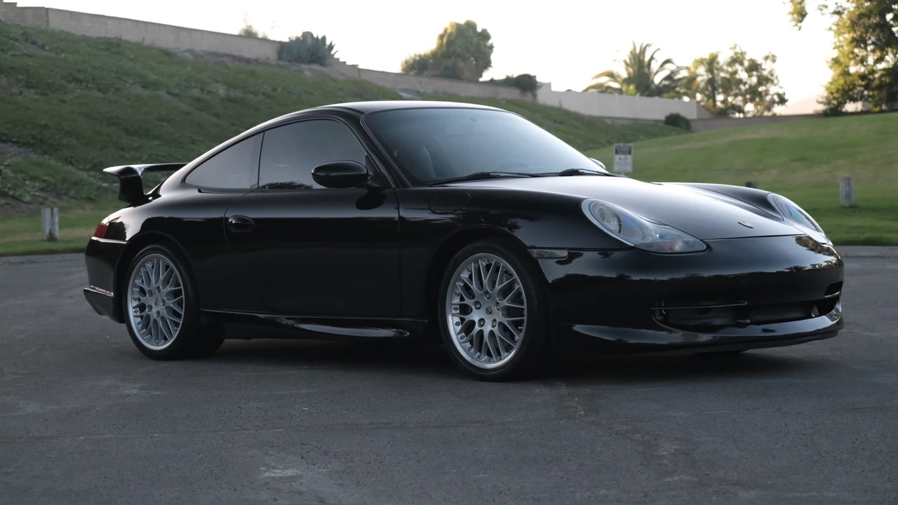2000 Porsche 996 Carrera - Image 10 of 31