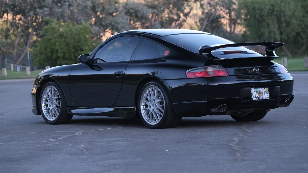 2000 Porsche 996 Carrera - Image 19 of 31