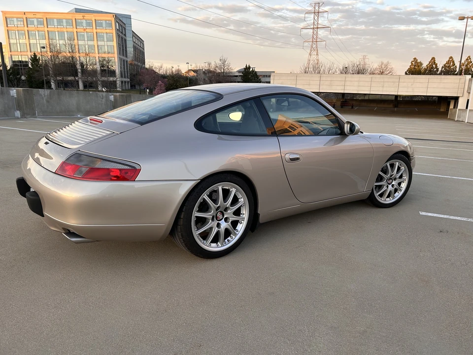 2000 Porsche 996 Carrera - Image 9 of 31
