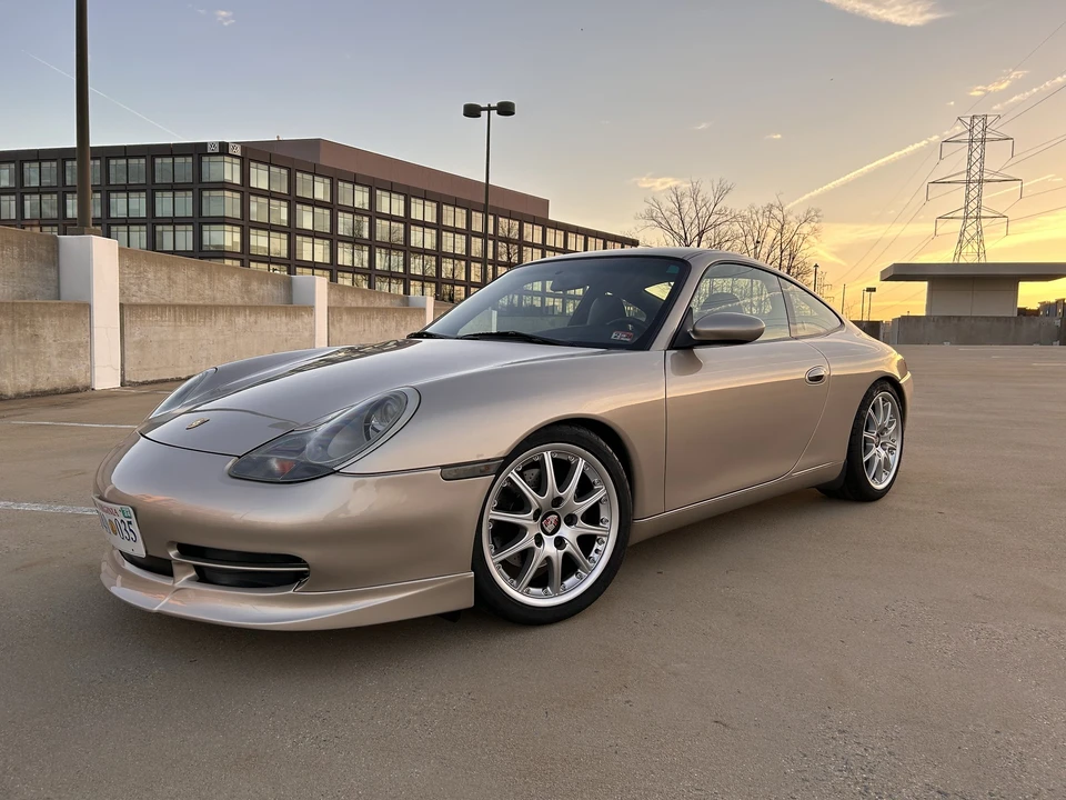 2000 Porsche 996 Carrera - Image 2 of 31